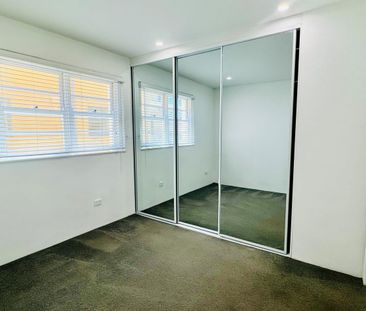 Beach Glimpses From Private Balcony! - Photo 3