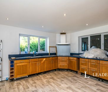 4 bedroom bungalow to rent Plaistow Road, Loxwood, Billingshurst, W... - Photo 1