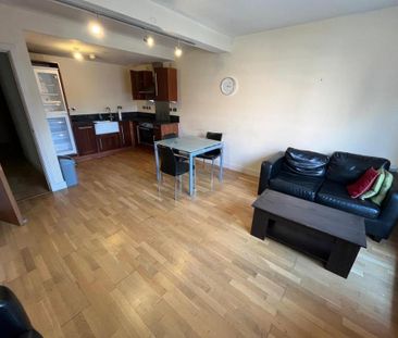 2 bedroom apartment to rent - Photo 3