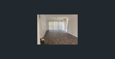 Two Bedroom Townhouse in Ideal Location - Photo 3