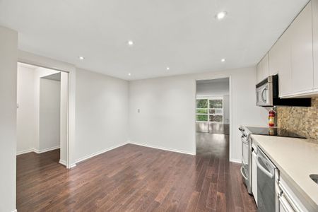 For Lease - 131 Beecroft Road Unit# 309, Toronto, Ontario - Photo 3