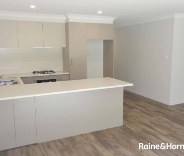 3 Bedroom Townhouse - Photo 5