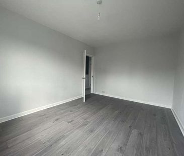 Ryefield Ave, Hillingdon, UB10 - Photo 6