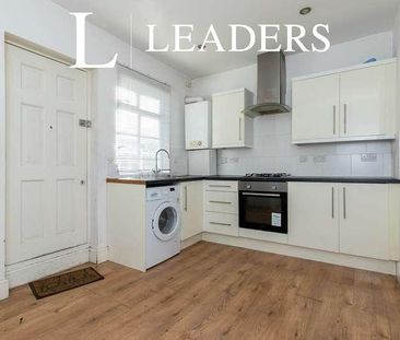 High Street, Epsom, KT19 - Photo 2