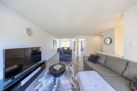 For Lease - 105 White Heather Boulevard Unit# Main, Toronto, Ontario - Photo 3