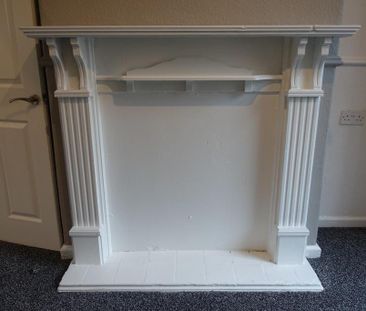 2 bedroom terraced house to rent - Photo 2