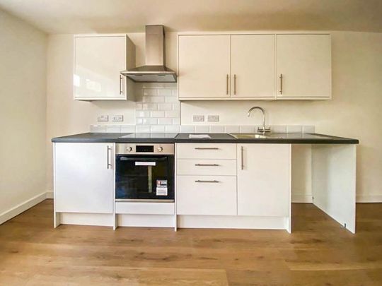 1 BED Apartment To rent - Photo 1