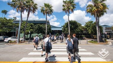 Ready to Move In â Lakeview Apartment Close to Varsity Lakes State Schools - Photo 4