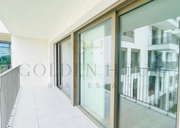 Apartamento T1+1 em Porto