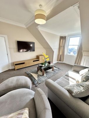 3 bedroom apartment to rent - Photo 1