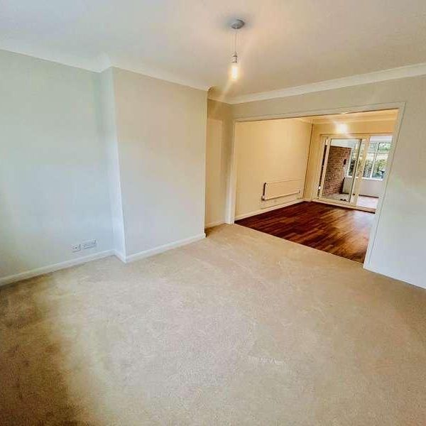 Weardale Avenue, Dartford, DA2 - Photo 1