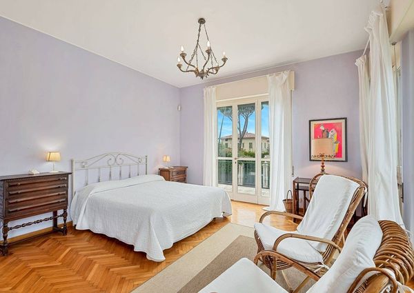 via solferino, 5, Forte dei Marmi, Tuscany 55042