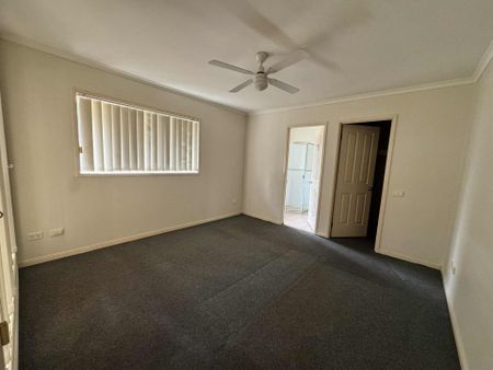 PROPERTY, UNDER APPLICATION - Perfect Location! - Photo 5