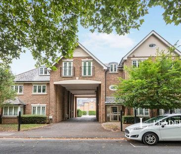 Maybury Mews, GU21 - Photo 3