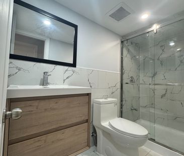 For Lease - 32 Whitlock Crescent, Ajax, Ontario - Photo 5