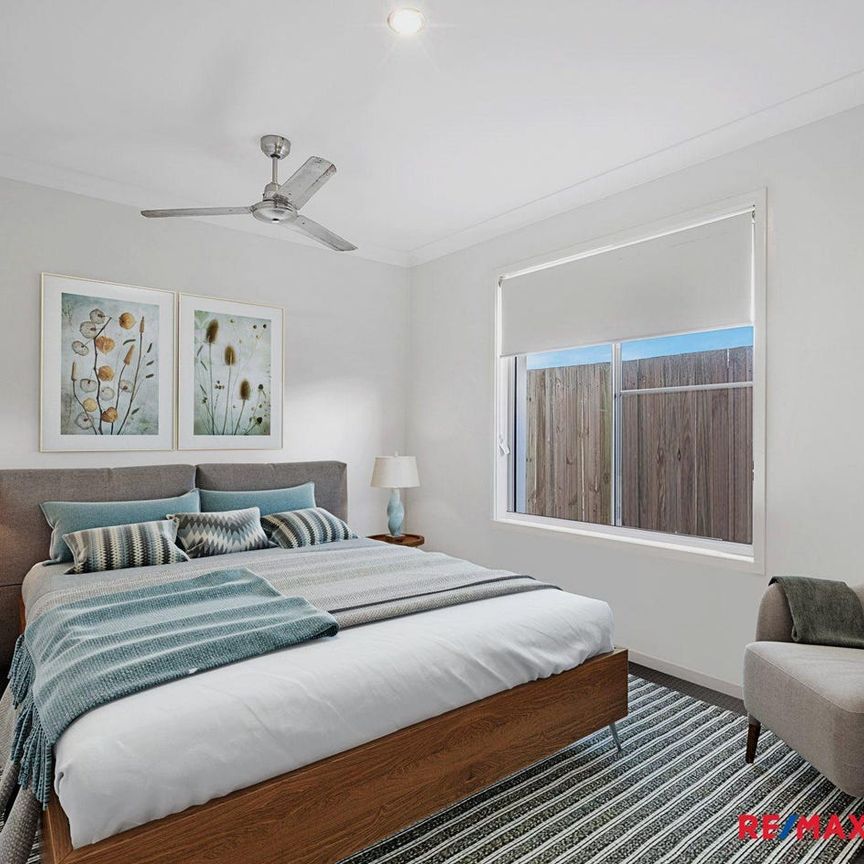 64 Ridgevale Boulevard, Holmview, Qld 4207 - Photo 1