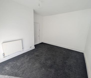 3 Bed Terraced House, Holborn Hill, CH41 - Photo 4
