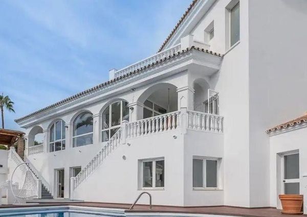 6 bedroom luxury Villa for rent in Marbella Del Este, Spain