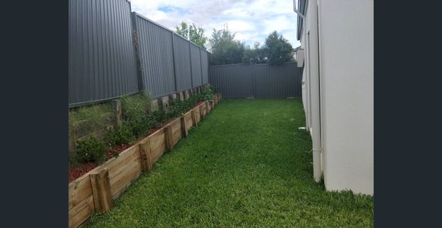 Modern 2 Bedroom Granny Flat In Mint Condition - Photo 1