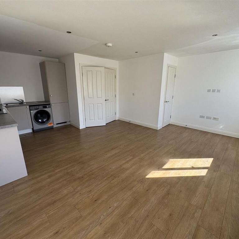 3 bedroom house to rent - Photo 1