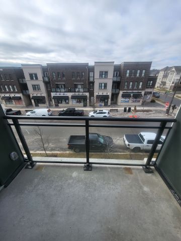 For Lease - 3285 Carding Mill Trail Unit# 305, Oakville, Ontario - Photo 4