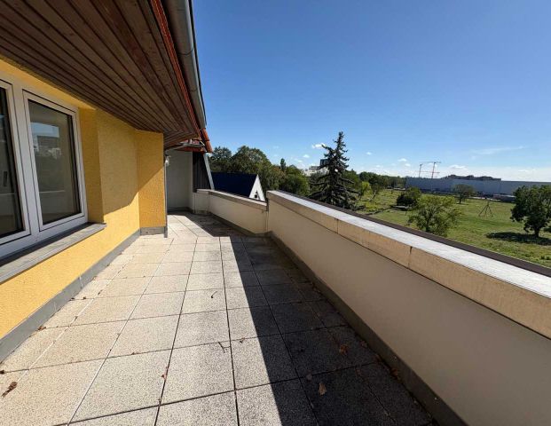 Helle 2-Zimmer-Wohnung in Spandau - WBS100 erforderlich! - Foto 1