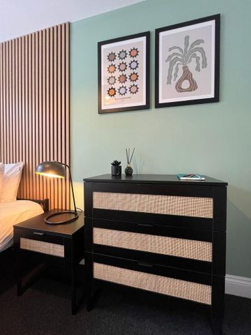 6 bedroom flat share to rent - Photo 2