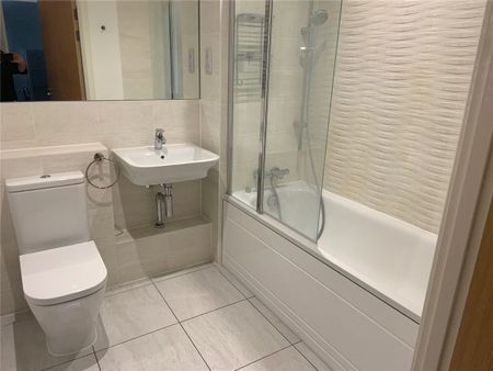 A third floor two bedroom, two bathroom apartment with lift access in the ever popular Bath Riverside development. Offered furnished and with the benefit of an underground parking space. - Photo 5