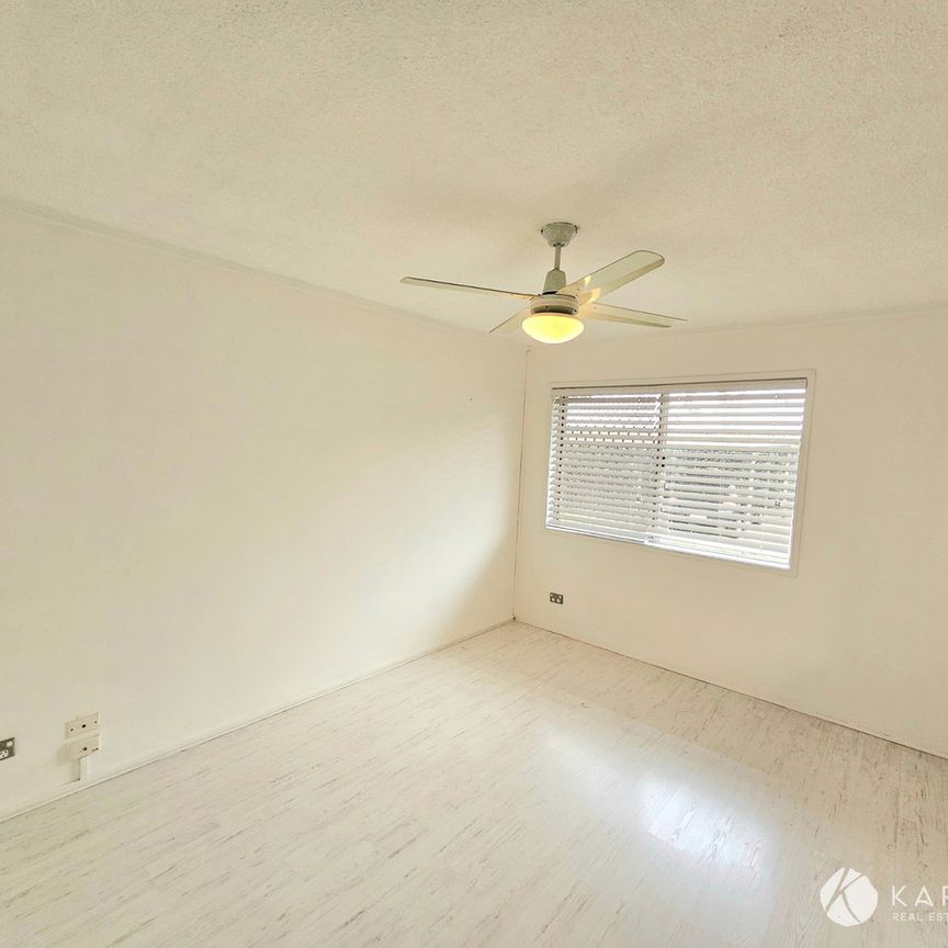 Charming One Bedroom Unit in Prime Mount Gravatt Location - Photo 1