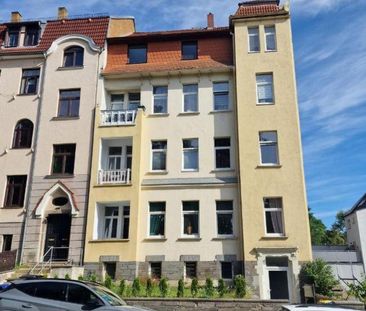 3,5 Zimmer mit Wohnzimmer mit Küchenecke und Terrasse mit EBK - Photo 1