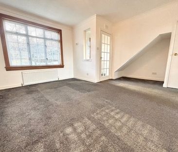 Strathview Park, Netherlee, G44 3EN - Photo 1