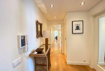 3 Bedroom Apartment with swimming pool, Benfica, Lisboa