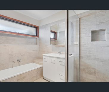 60 Somerville Street, Flora Hill, Vic 3550 - Photo 1