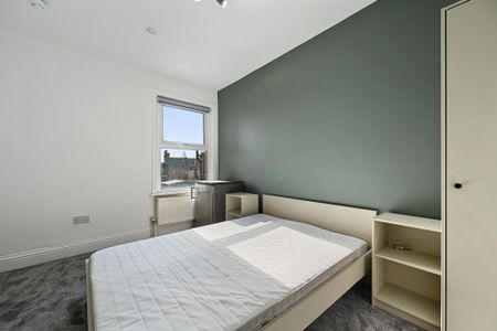 1 bedroom house of multiple occupation to rent - Photo 4