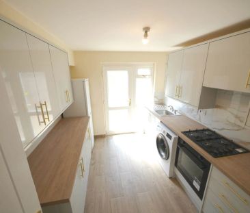 Drovers Way, Hatfield - Photo 3