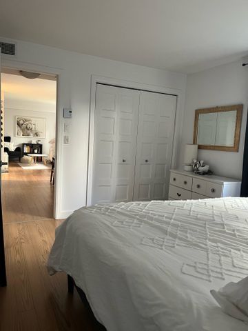 Superbe grand 3 1/2 style condo Ste-Foy Air Clim, Libre - Photo 3