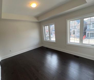 For Lease - 48 Plank Road, Bradford West Gwillimbury, Ontario - Photo 3