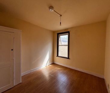 Room in a Shared House, Margery Park Road, E7 - Photo 4