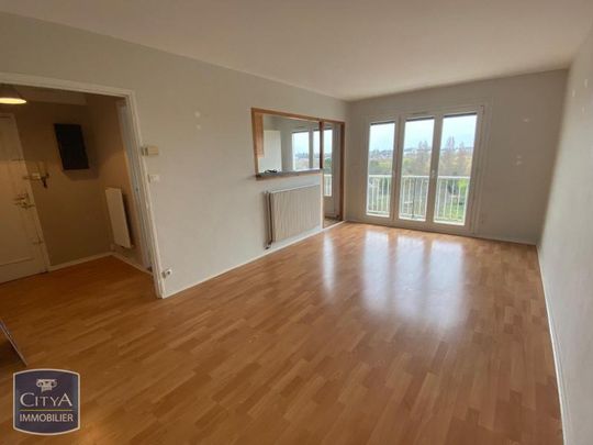 Location Appartement 4 pièces 76m² BOURGES 18000 - Photo 1