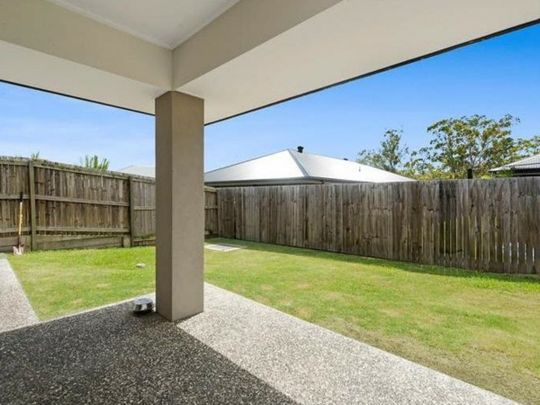 5 Carmel Close, Gilston QLD 4211 - House For Rent | Domain - Photo 1