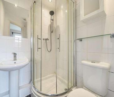 Grasslands, Aylesbury, HP20 - Photo 6