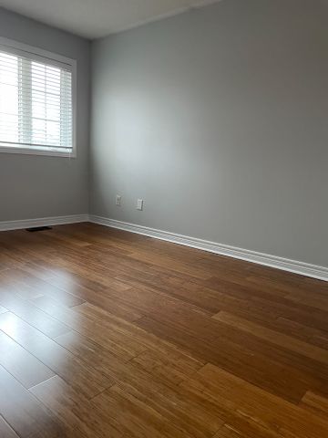 For Lease - 7435 Saint Barbara Boulevard, Mississauga, Ontario - Photo 4