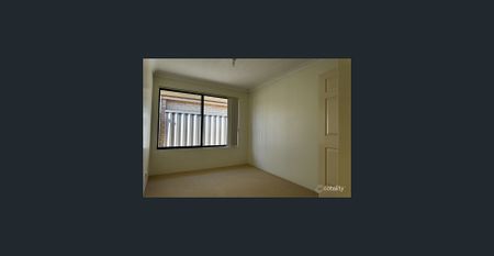 Perfect location - Photo 4