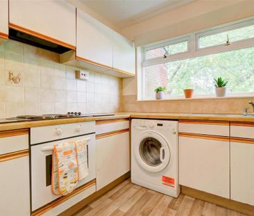 2 bedroom apartment to rent - Photo 6