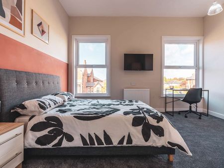 Modern Coliving Home Share in Fulwood - Photo 5