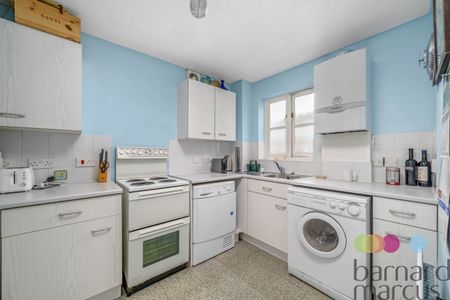 Hutton Grove, London - Photo 5