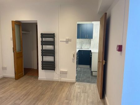 Studio Flat, St Aubyns, BN3 - Photo 3
