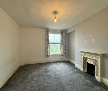 4 bedroom terraced house to rent - Photo 5