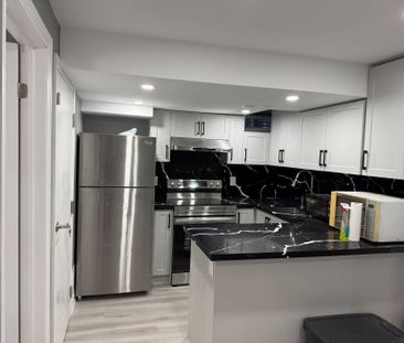 For Lease - 7 Louise Crescent Unit# Lower, Whitby, Ontario - Photo 4