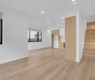 16 Kennedy Street, Fairfield VIC 3078 - Photo 5